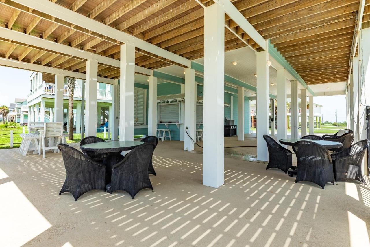 Seaside Luxe Villa Crystal Beach Exterior photo